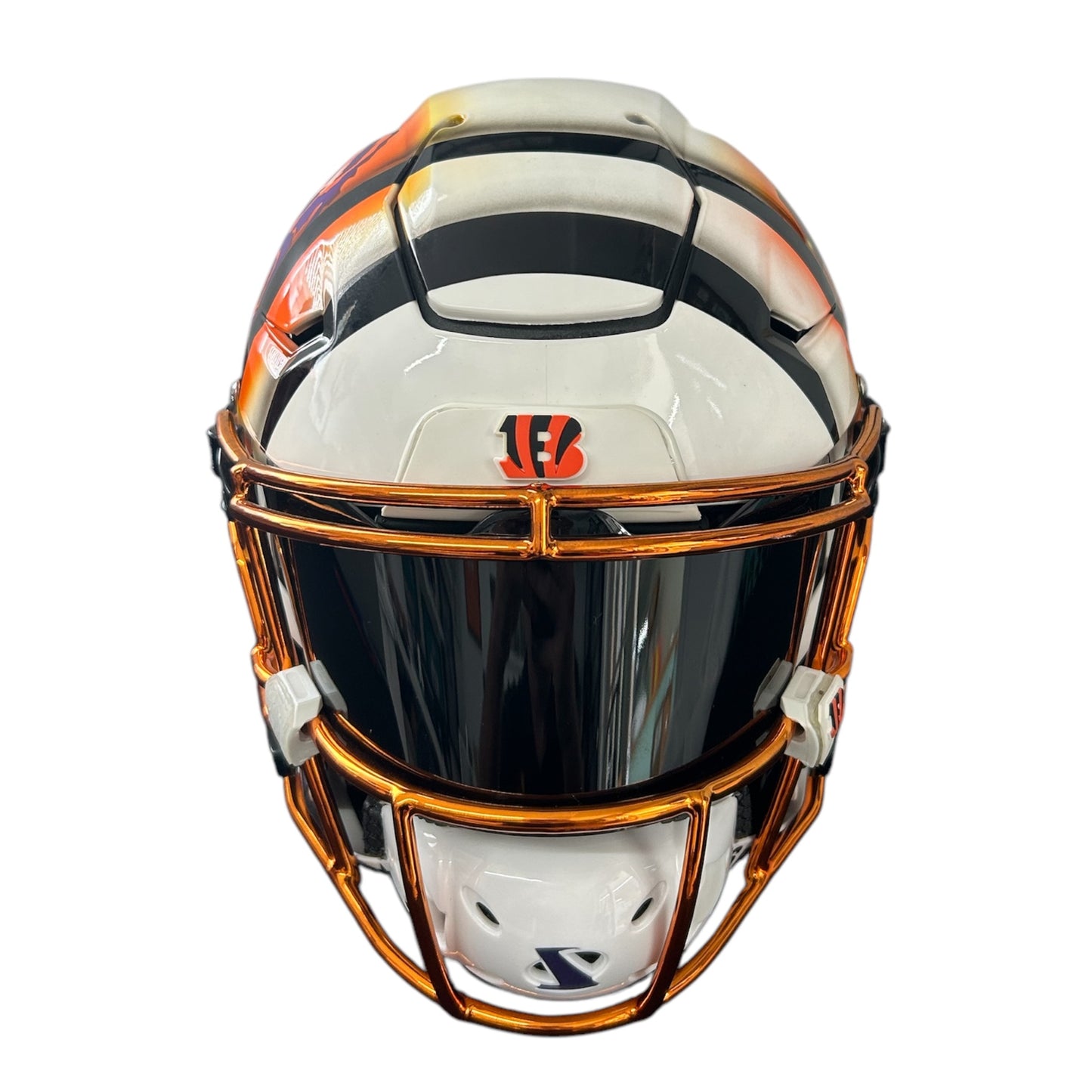 JA'MARR CHASE EXTREMLEY RARE SPECIALTY CUSTOM PAINTED SPLIT LSU/CINCINATTI BENGALS SPEEDFLEX HELMET