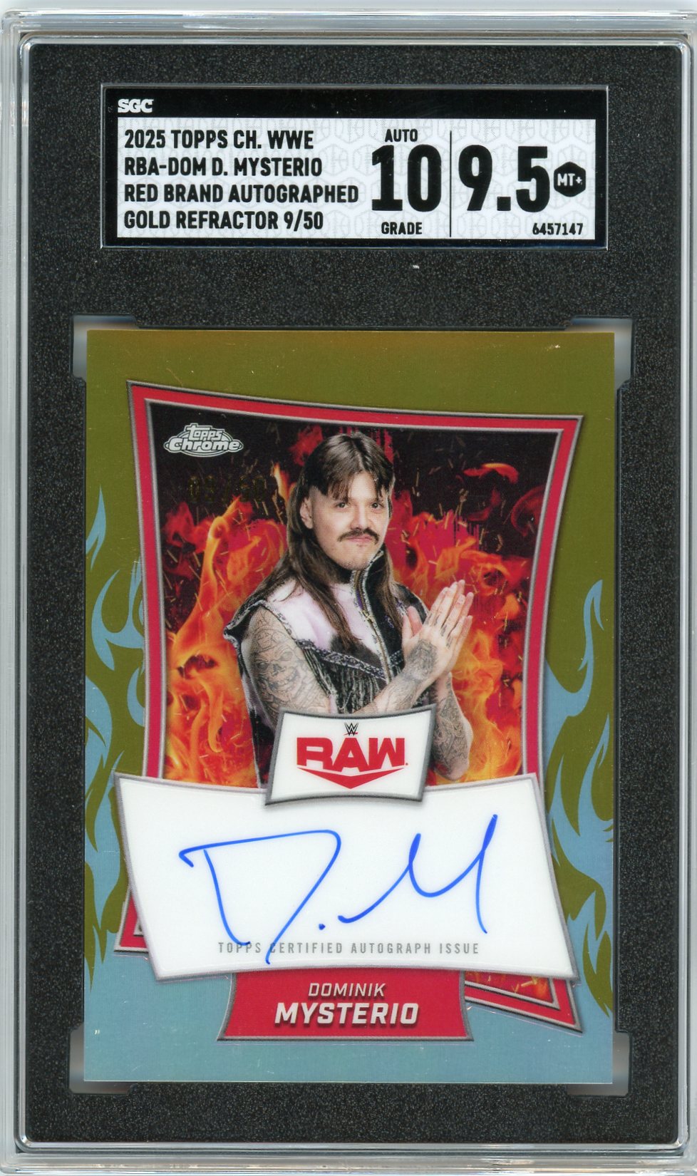 2025 TOPPS CHROME WWE DOMINIK MYSTERIO AUTO GOLD REFRACTOR 9/50 SGC (9.5)