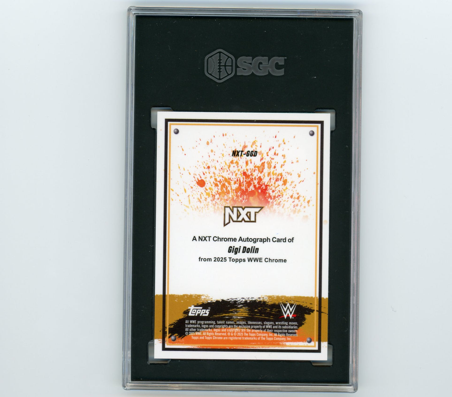 2025 TOPPS CHROME WWE GIGI DOLIN NXT AUTO GEOMETRIC REFRACTOR SGC (10)